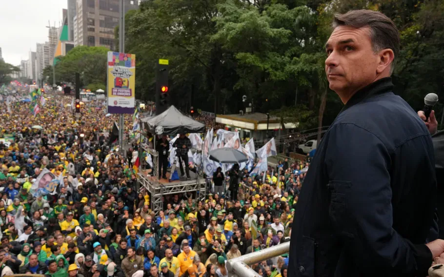 Direita ocupa Paulista domingo com Flávio, Tarcísio e Nikolas a uma semana do 2º turno