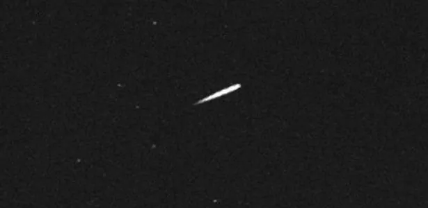 Chuva de meteoros Orionídeas tem pico nesta madrugada e pode ser vista em todo o Brasil